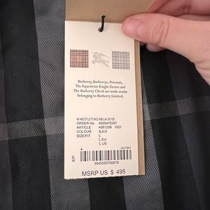 Burberry woman’s spring/fall vest